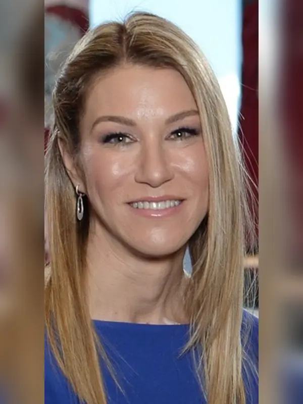 Portrait of Erica Ban